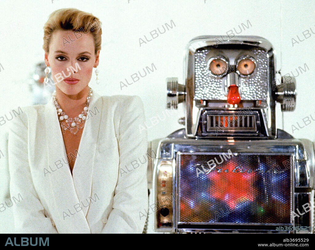 BRIGITTE NIELSEN en COBRA, 1986, dirigida por GEORGE P. COSMATOS. Copyright WARNER BROTHERS.