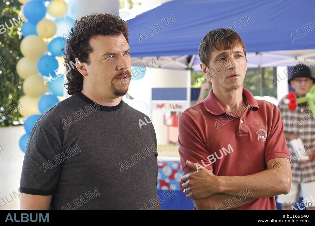 DANNY MCBRIDE and JOHN HAWKES in EASTBOUND & DOWN-TV, 2009, directed by BEN BEST, DANNY MCBRIDE and JODY HILL. Copyright Enemy MIGS Productions / HBO/ Gary Sanchez productions.