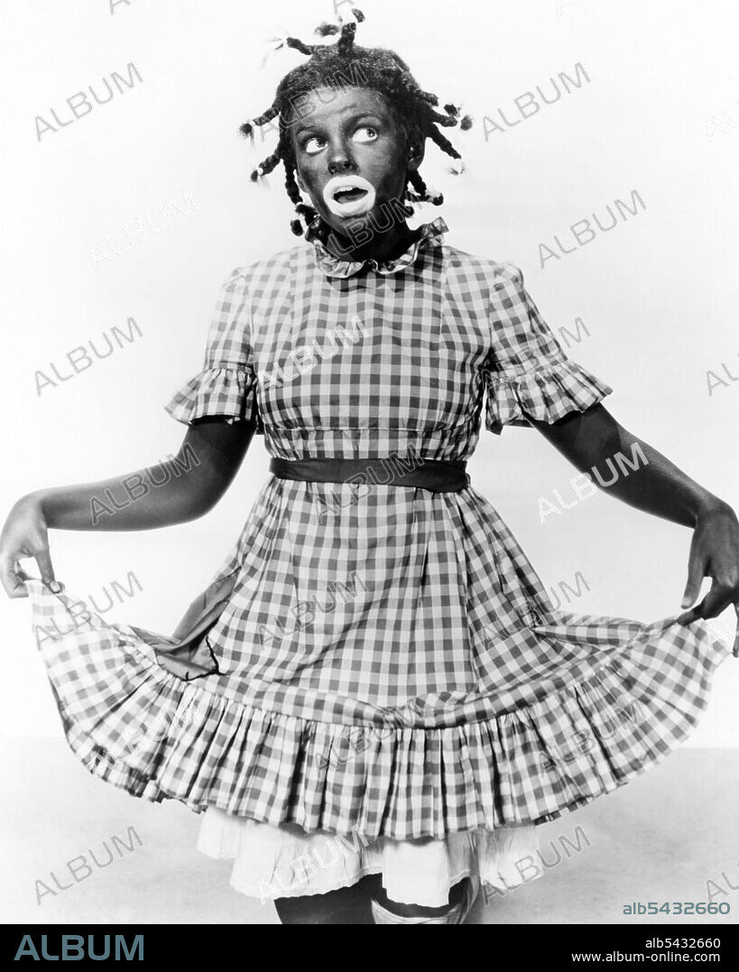 JUDY GARLAND in EVERYBODY SING, 1938. Copyright M.G.M.