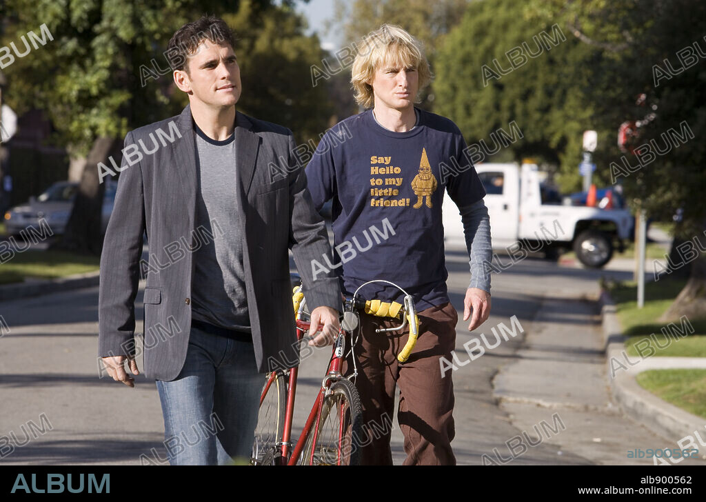 MATT DILLON y OWEN WILSON en TÚ, YO Y AHORA... DUPREE, 2006 (YOU, ME AND DUPREE), dirigida por ANTHONY RUSSO y JOE RUSSO. Copyright UNIVERSAL PICTURES / MOSELEY, MELISSA.