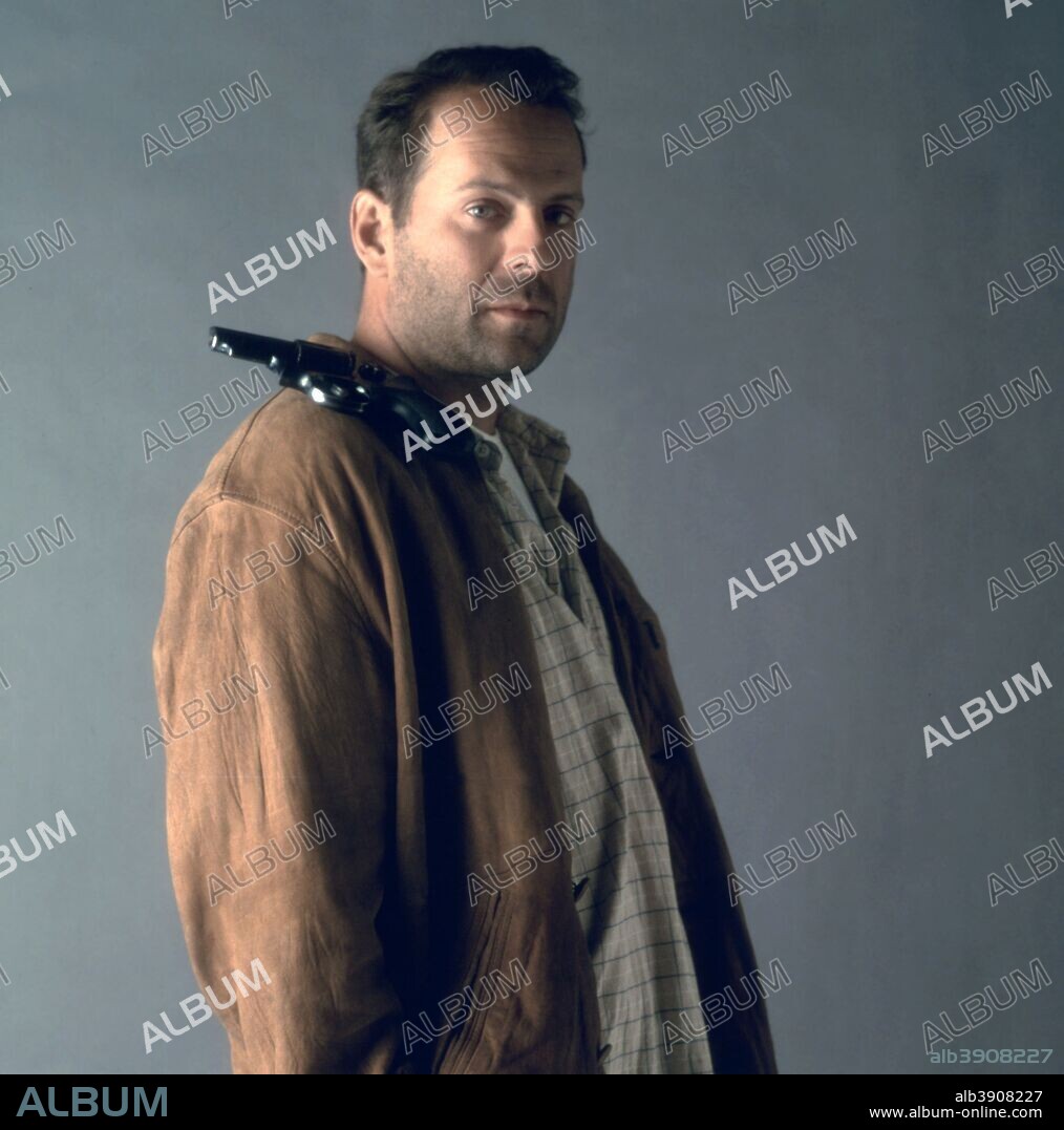 BRUCE WILLIS in THE LAST BOY SCOUT, 1991, directed by TONY SCOTT. Copyright GEFFEN FILM COMPANY.