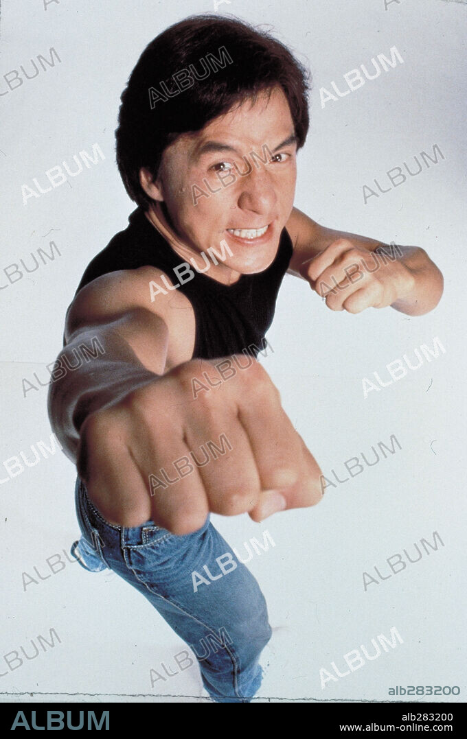 JACKIE CHAN en DURO DE MATAR, 1995 (HONG FAAN KUI), dirigida por STANLEY TONG. Copyright NEW LINE CINEMA.