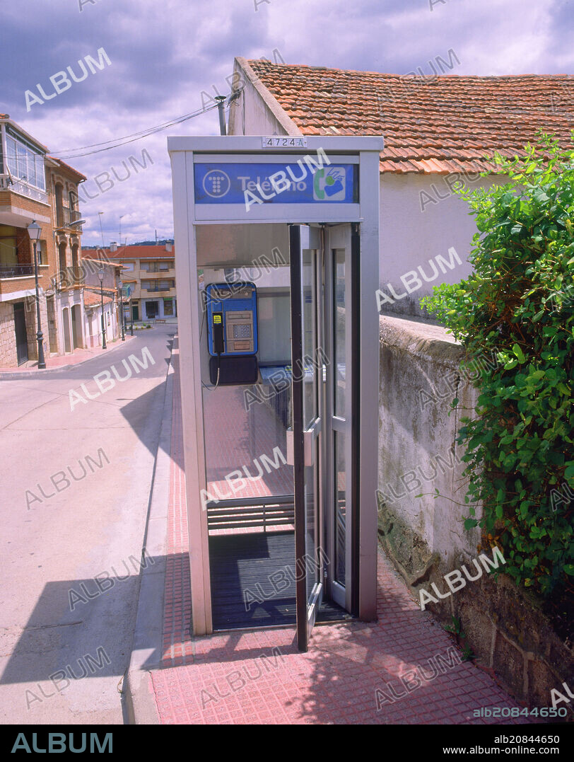 CABINA TELEFONICA - FOTO AÑOS 00.