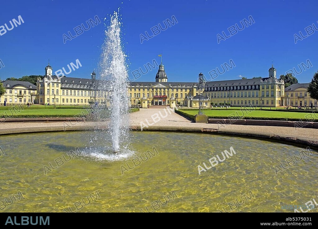 Karlsruhe Castle, Karlsruhe, Baden-Wuerttemberg, Germany
