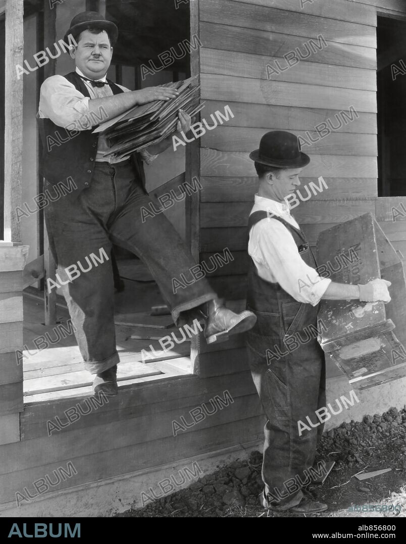 OLIVER HARDY und STAN LAUREL in LAUREL AND HARDY'S LAUGHING 20'S, 1965, unter der Regie von ROBERT YOUNGSON. Copyright M.G.M.