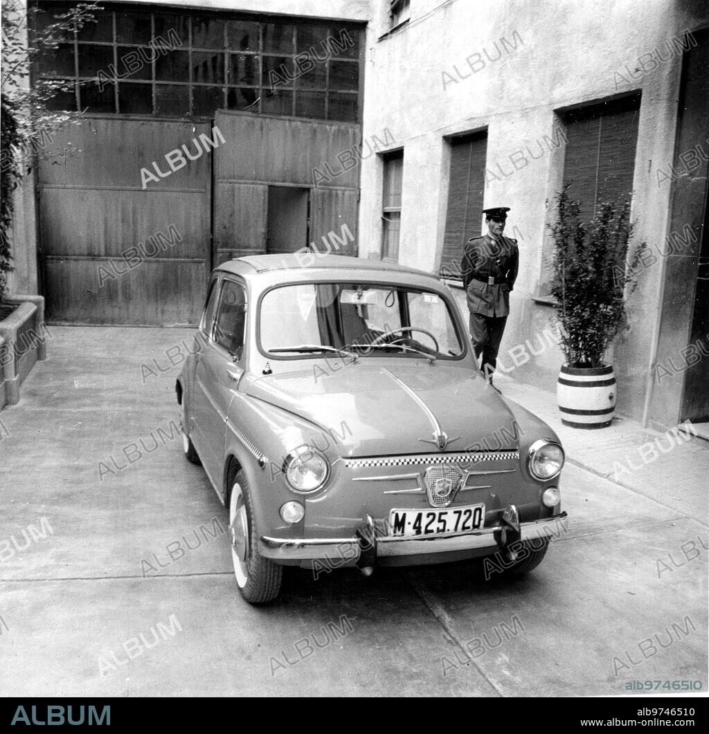 7 octubre 1966. Asesinato de Valerio Barriga, sargento comandante de la guardia civil del puesto de Villaverde: en la Imagen, el 600 robado en el que Huyó Jesús Ríos Romero, autor material del Crimen.