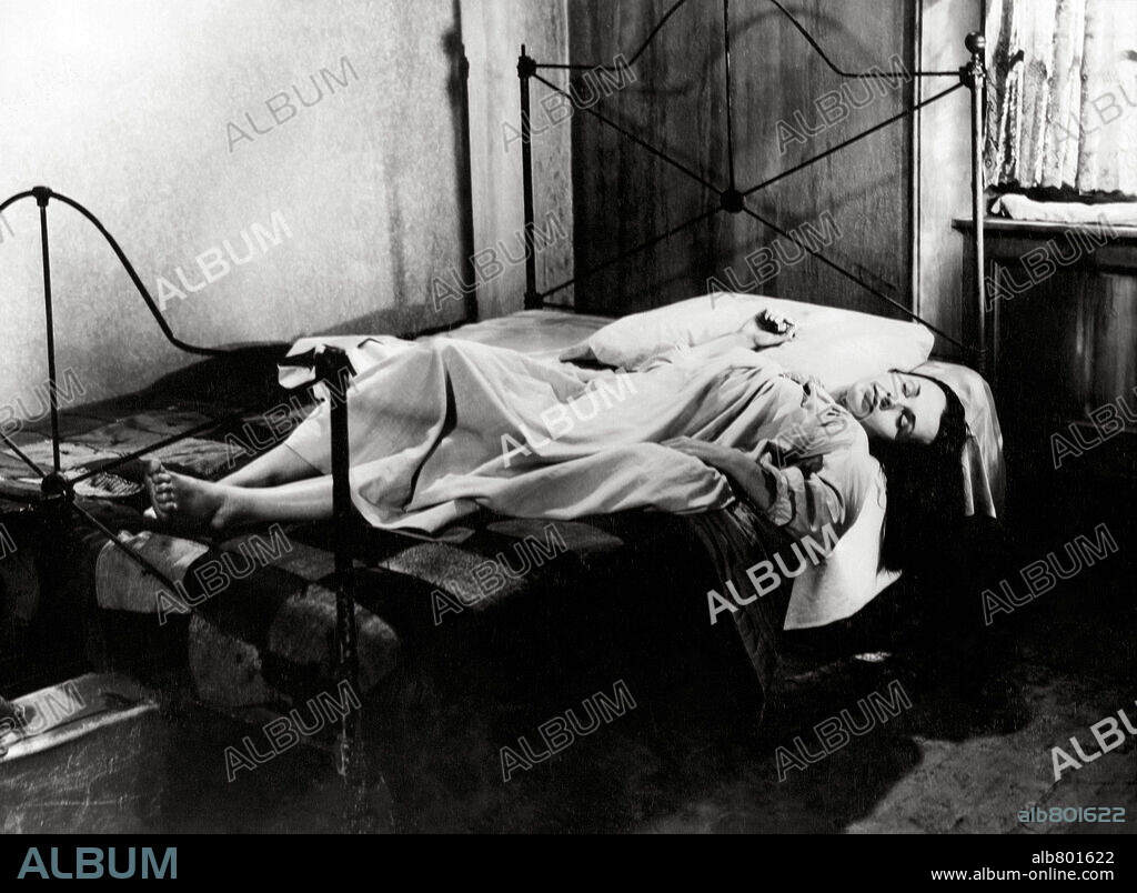 CLAIRE BLOOM en CANDILEJAS, 1952 (LIMELIGHT), dirigida por CHARLES CHAPLIN. Copyright UNITED ARTISTS.