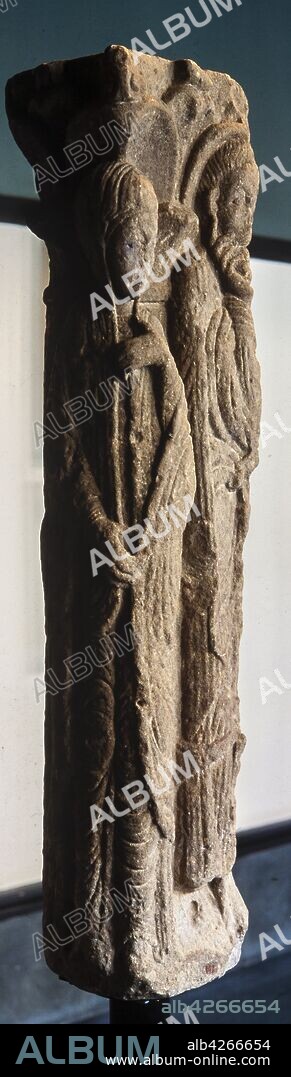 Columna historiada, siglo XIII.