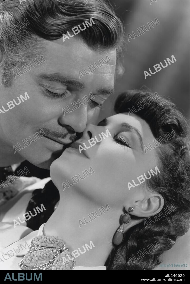 CLARK GABLE y VIVIEN LEIGH en LO QUE EL VIENTO SE LLEVÓ, 1939 (GONE WITH THE WIND), dirigida por GEORGE CUKOR y VICTOR FLEMING. Copyright M.G.M.