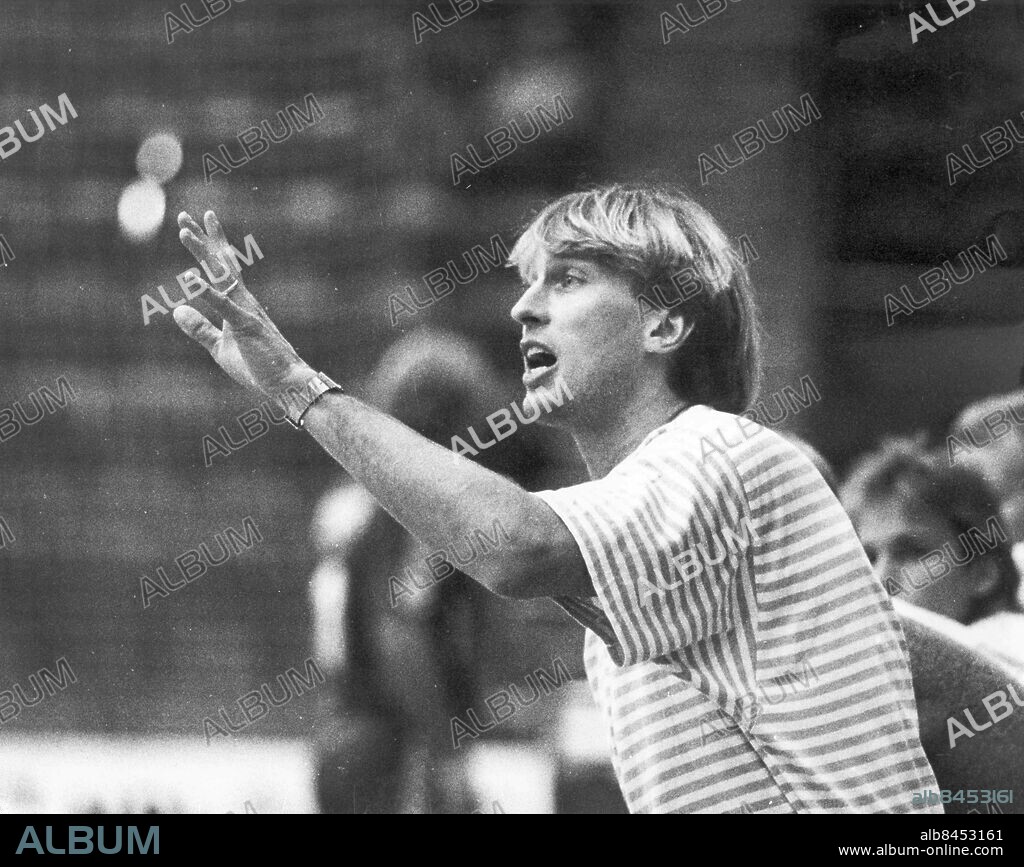 Göteborg 1988-12-01. Christer Magnusson - handbollstränare *** Local Caption *** GP Foto: Thore Leykauff. KAMERAREPORTAGE.