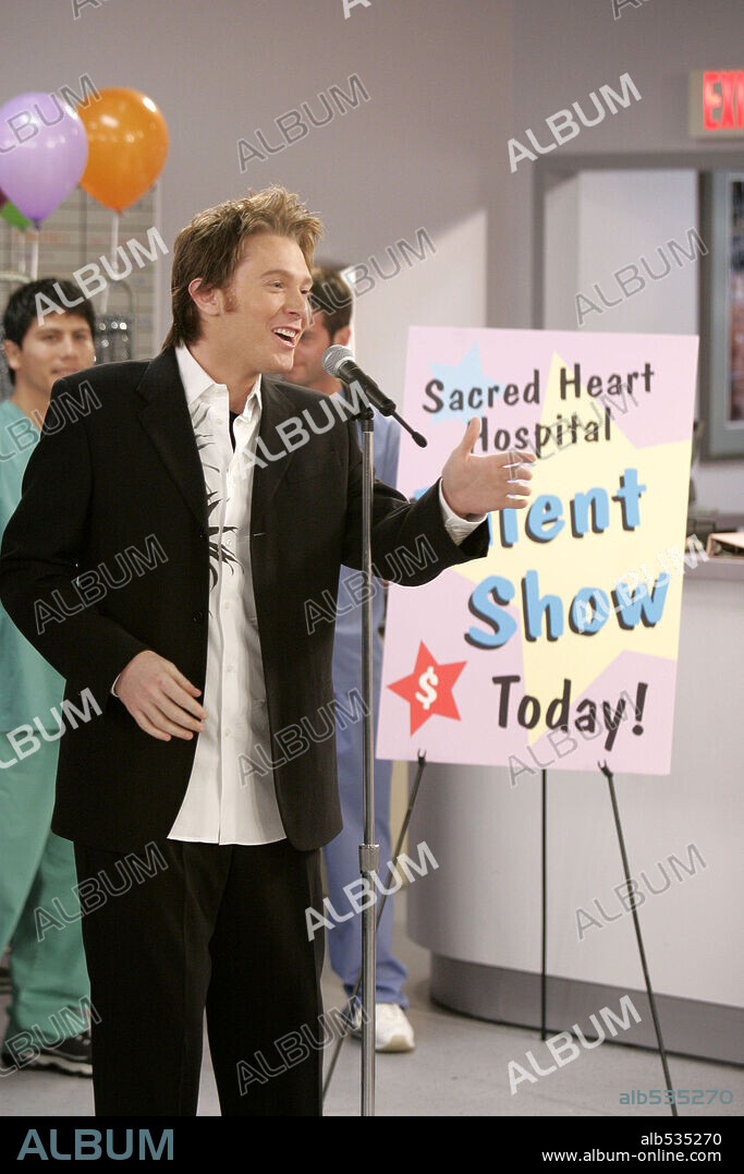 CLAY AIKEN in SCRUBS, 2001, directed by ADAM BERNSTEIN. Copyright NBC / DRINKWATER, PAUL.