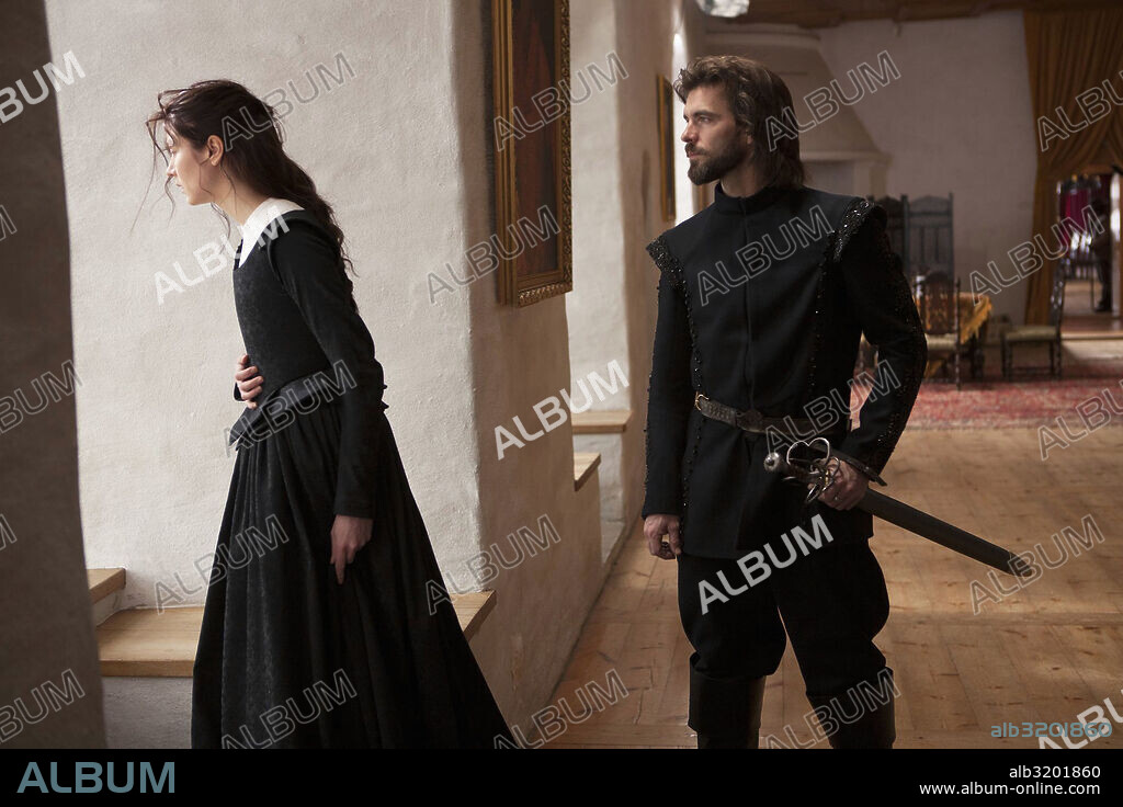 LUCAS BRYANT y MALIN BUSKA en REINA CRISTINA, 2015 (THE GIRL KING), dirigida por MIKA KAURISMAKI. Copyright MARIANNA FILMS/TRIPTYCH MEDIA/STARHAUS FILMPRODUKTION/GALAFI.