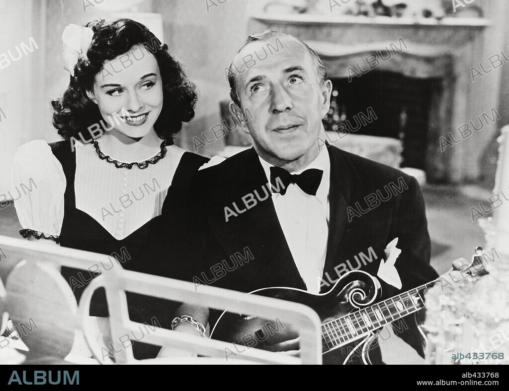 PAULETTE GODDARD in SECOND CHORUS, 1940, directed by H. C. POTTER. Copyright PARAMOUNT PICTURES.