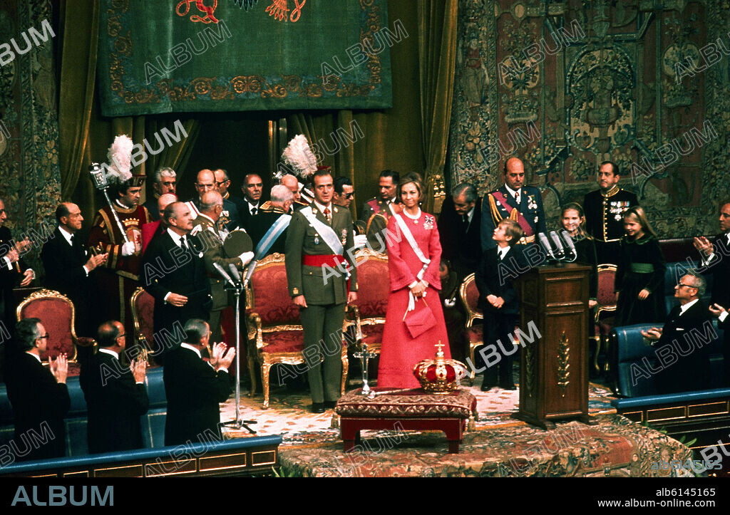 JURA DE JUAN CARLOS I EL 22 DE NOVIEMBRE DE 1975.