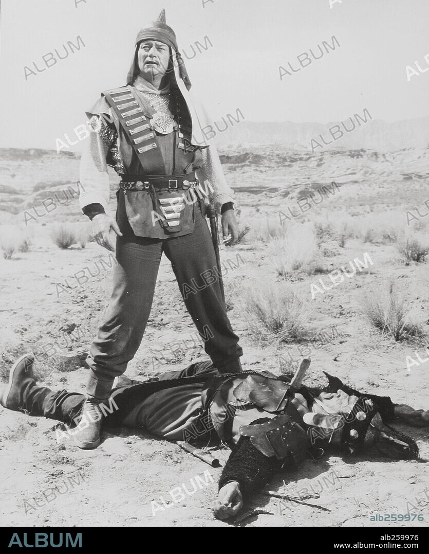 JOHN WAYNE en EL CONQUISTADOR DE MONGOLIA, 1956 (THE CONQUEROR), dirigida por DICK POWELL. Copyright RKO.
