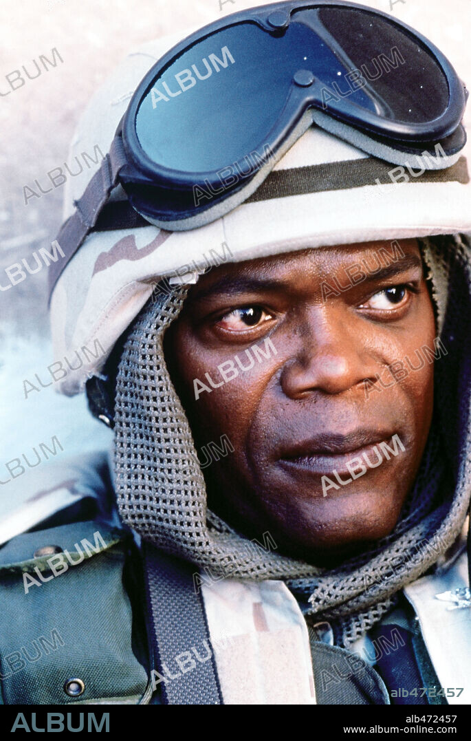 SAMUEL L. JACKSON en REGLAS DE COMPROMISO, 2000 (RULES OF ENGAGEMENT), dirigida por WILLIAM FRIEDKIN. Copyright SEVEN ARTS PICTURES/PARAMOUNT PICTURES / EMERSON, SAM.