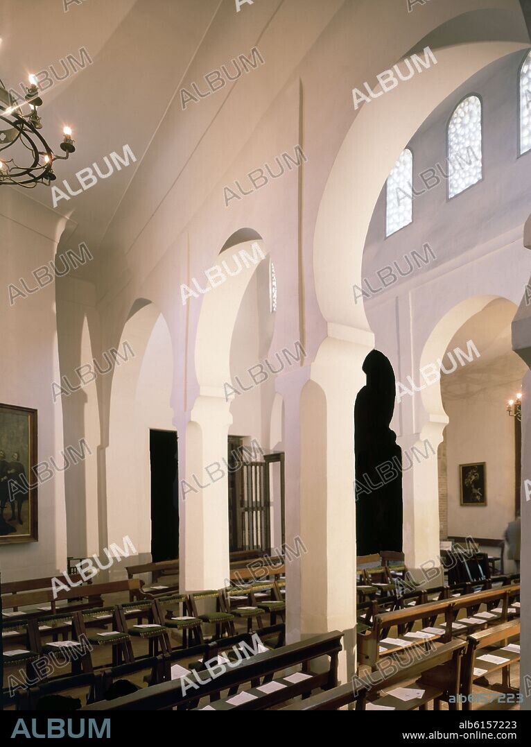 INTERIOR DE LA IGLESIA DE SAN LUCAS DE TOLEDO - SIGLO XII.