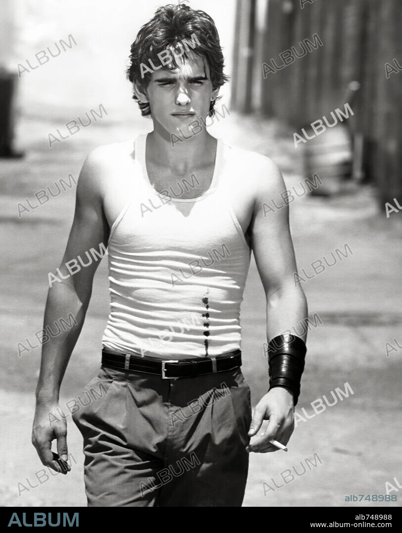 MATT DILLON in RUMBLE FISH, 1983, directed by FRANCIS FORD COPPOLA. Copyright UNIVERSAL PICTURES.