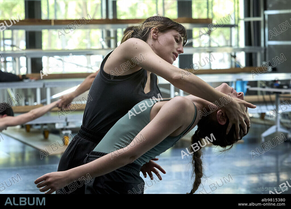 NATALIA DE MOLINA in DESMONTANDO UN ELEFANTE, 2024. Copyright ARCADIA MOTION PICTURES.