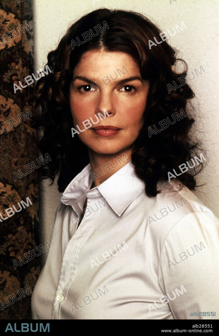 JEANNE TRIPPLEHORN in BIG LOVE-TV, 2006, unter der Regie von MARK V. OLSEN und WILL SCHEFFER. Copyright HBO / BATZDORFF, RON.
