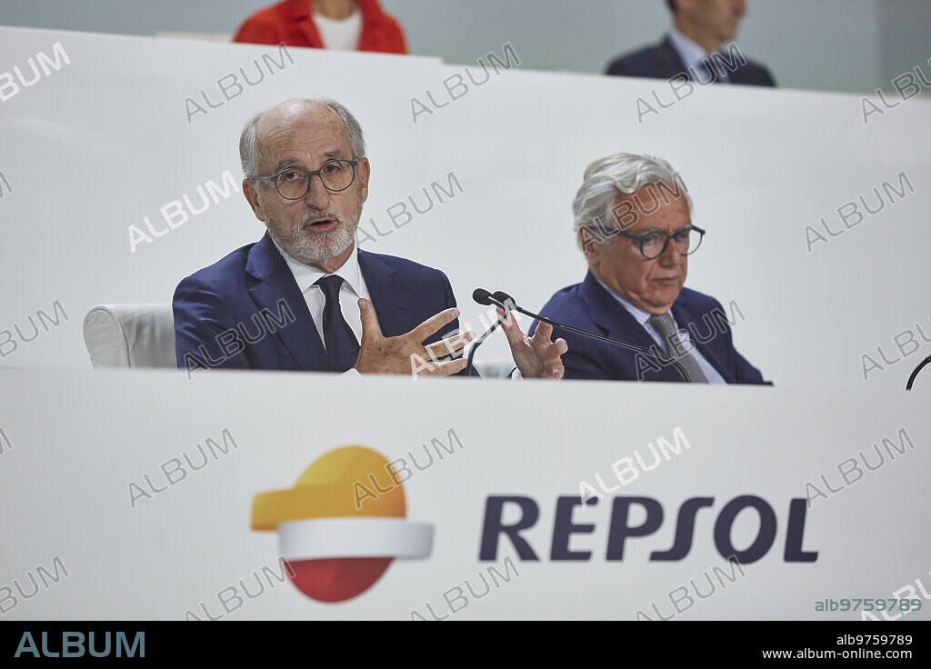 Madrid, 31/05/2019. Palacio Municipal de Congresos, IFEMA. Junta general de accionistas 2019 de Repsol, con el presidente Antonio Brufau y Josu Jon Imaz. Foto: Guillermo Navarro. ARCHDC.