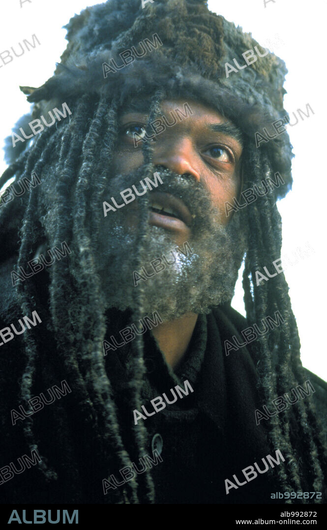 SAMUEL L. JACKSON in CAVEMAN'S VALENTINE, 2001, directed by KASI LEMMONS. Copyright HOMELESS FILM PROD/JERSEY SHORE/FRANCHISE PICTURES/UNIVERSAL.