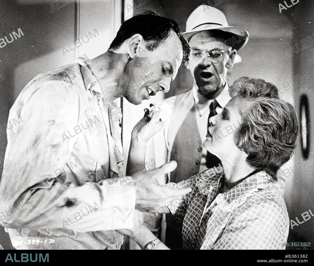 JOHN McINTIRE and RICHARD KILEY in THE PHENIX CITY STORY, 1955, directed by PHIL KARLSON.