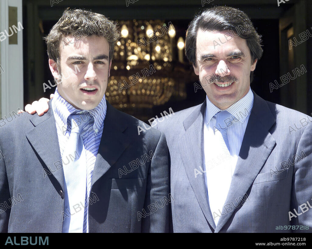 Madrid, 23-05-2003 almuerzo en el palacio de la Moncloa entre J-M-Aznar y el piloto de F-1 Fernando Alonso foto Jaime García.