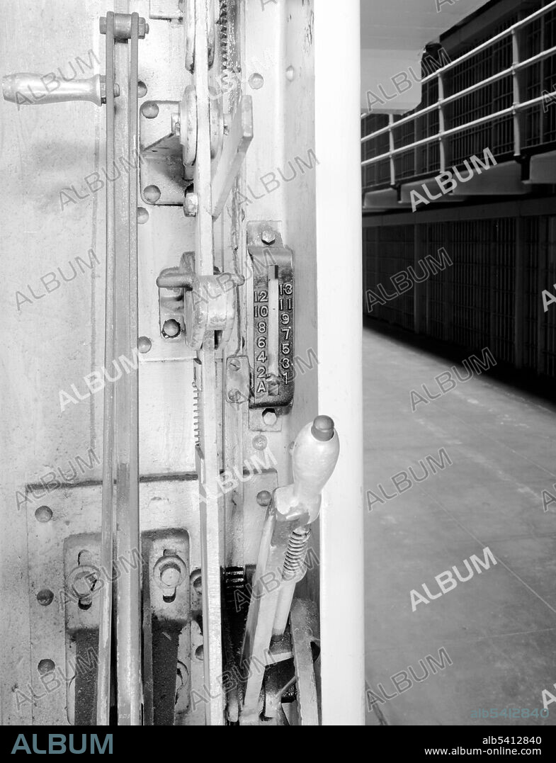 Alcatraz, Cell Block C, Opening Handles, 1986