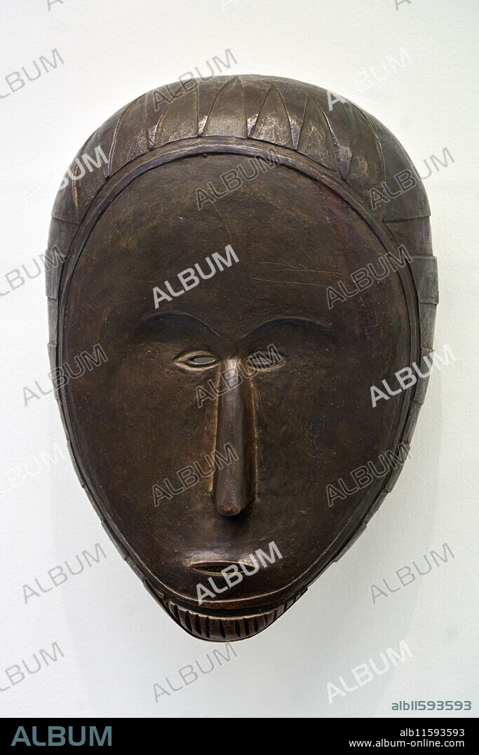 Surmoulage d'un masque Fang, Vers 1906, Bronze, fondu par Rudier pour Ambroise Vollard, Musee de L'Orangerie Museum, Tuileries, Paris, France.