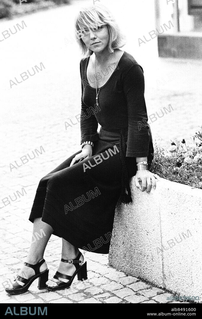 STOCKHOLM 1973 - Skådespelerskan Mona Seilitz som övertagit Ewa Aulins roll i Roy Anderssons film "Giliap".. Foto: Ragnhild Haarstad / SVD / SCANPIX / Kod: 11014.