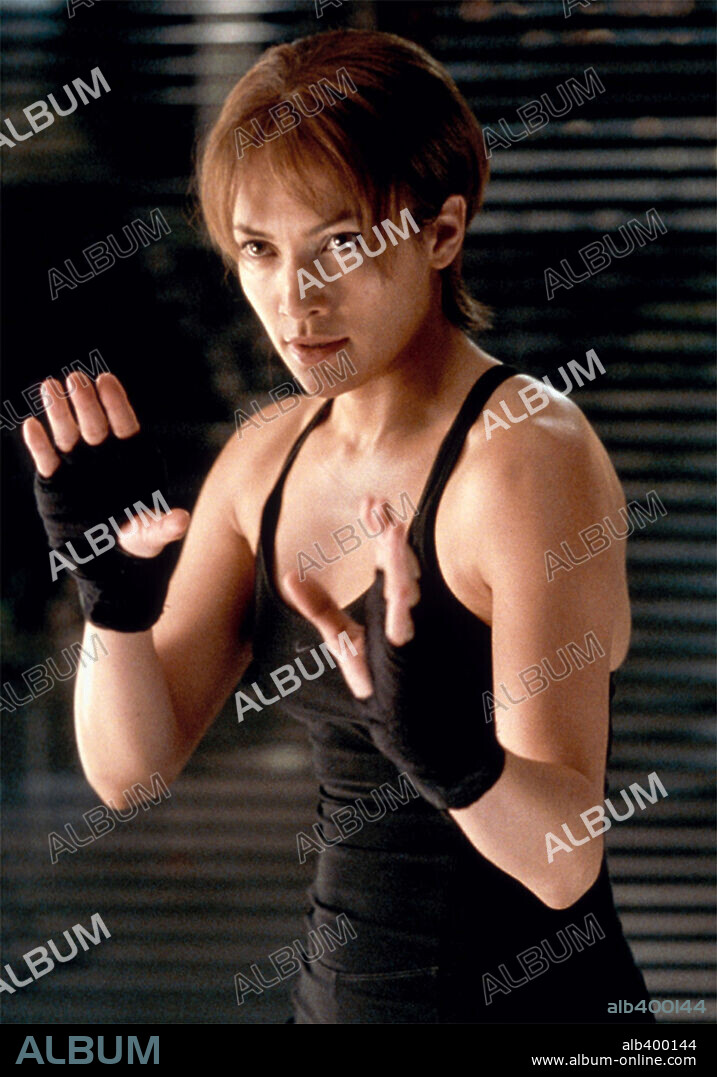 JENNIFER LOPEZ in ENOUGH, 2002, unter der Regie von MICHAEL APTED. Copyright COLUMBIA PICTURES.