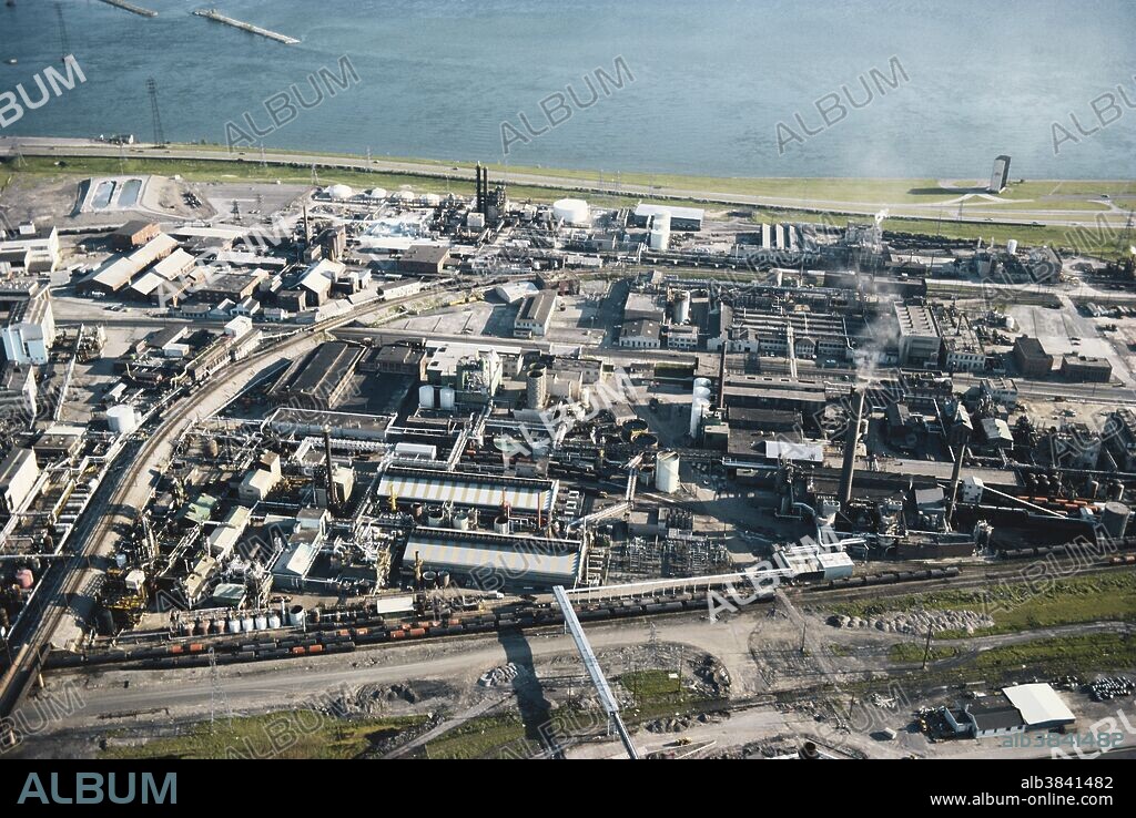 Aerial view of Hooker Chemical Company. The infamous Love Canal neighborhood was built over the company's old toxic waste dump.