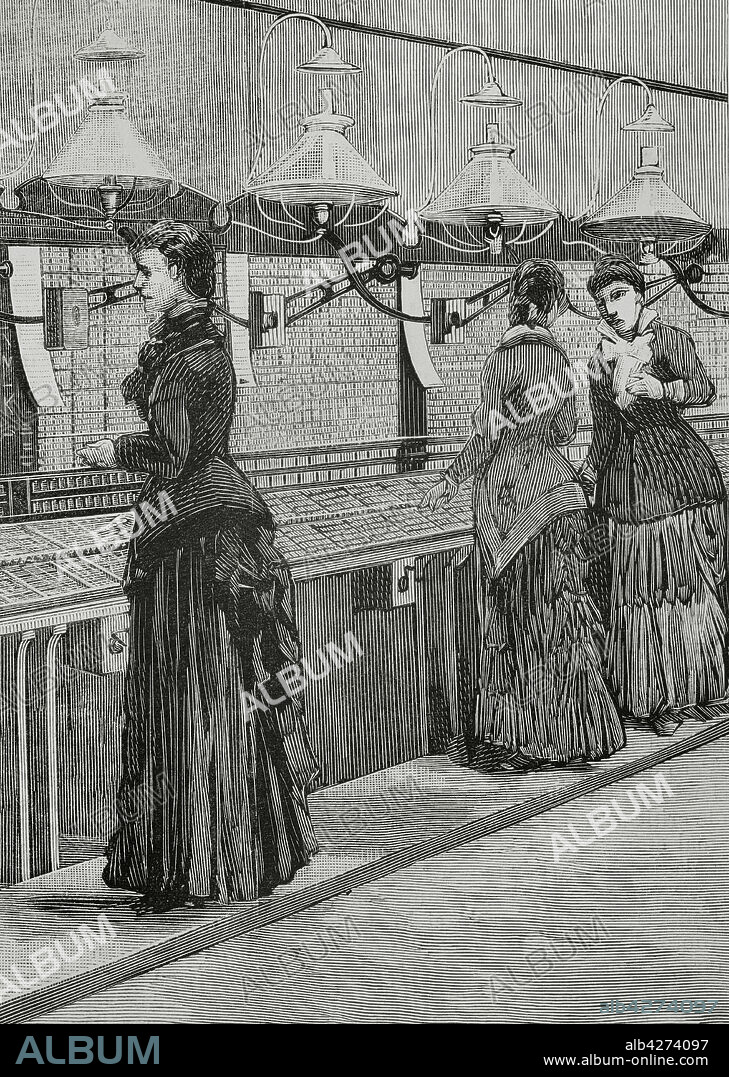 Italia. Milán. Oficina central telefónica, llamada "sala de conmutacion", servida por señoritas. Grabado. La Ilustración Española y Americana, 8 de febrero de 1882.