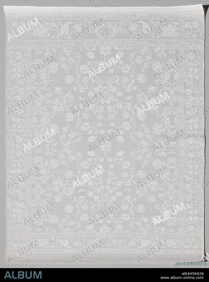 Napkin made of linen damask with a flower pattern, White linen damask napkin with a pattern of scattered flower branches (after 17th century example), brand BHW 12 WH., Netherlands (possibly), c. 1875 - c. 1899, linen (material), h 108 cm × w 84.5 cm.