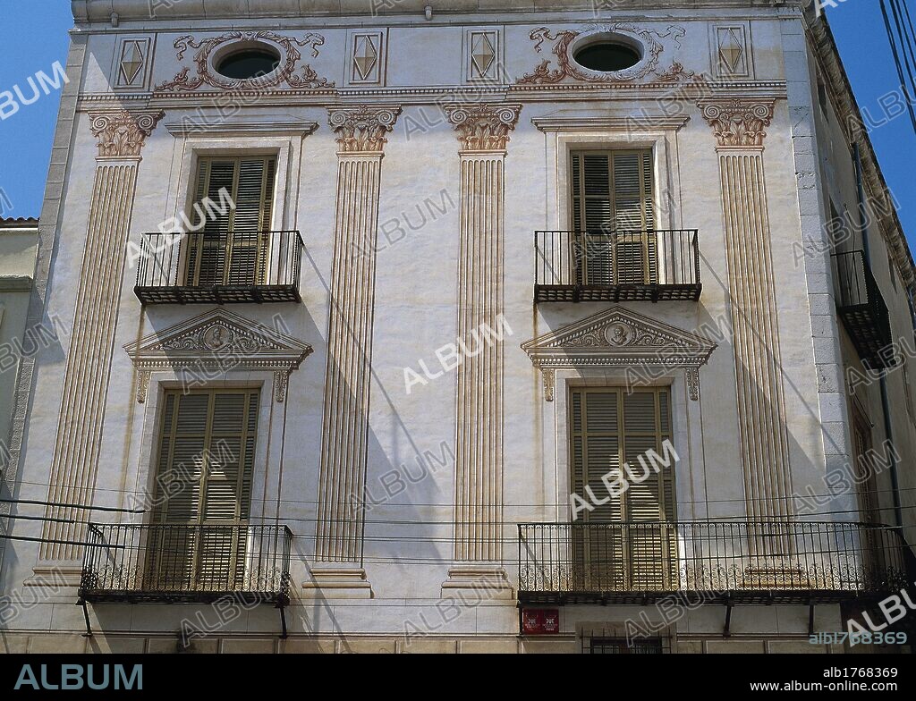 Spain. Catalonia. Vilanova i la Geltru. Can Papiol Romanticism Museum. Built between 1790 and 1801 by politician and scholar Francesc de Papiol. Neoclassical. Painted on the walls. Exterior.