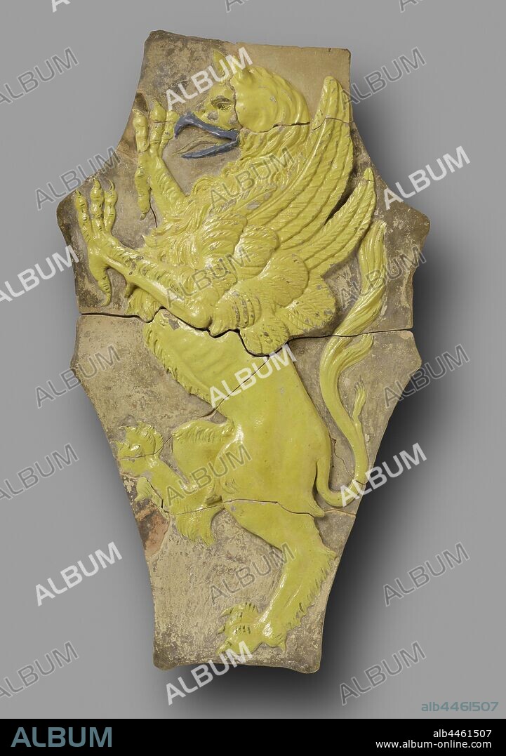 Coat of arms with griffin of the Martelli family, The coat of arms with the back part of a lion and a bird head with ears and bird claws is turned to the left and placed against a smooth, slightly concave background. He stands on the left hind leg and has pulled up the right one, hits with the bird's claws forward and has an open mouth, in which the tongue is visible. Tail and wings are pointed up., Luca della Robbia (workshop of), Florence, c. 1470 - c. 1480, h 124.5 cm × w 79 cm, 48.5 kg.