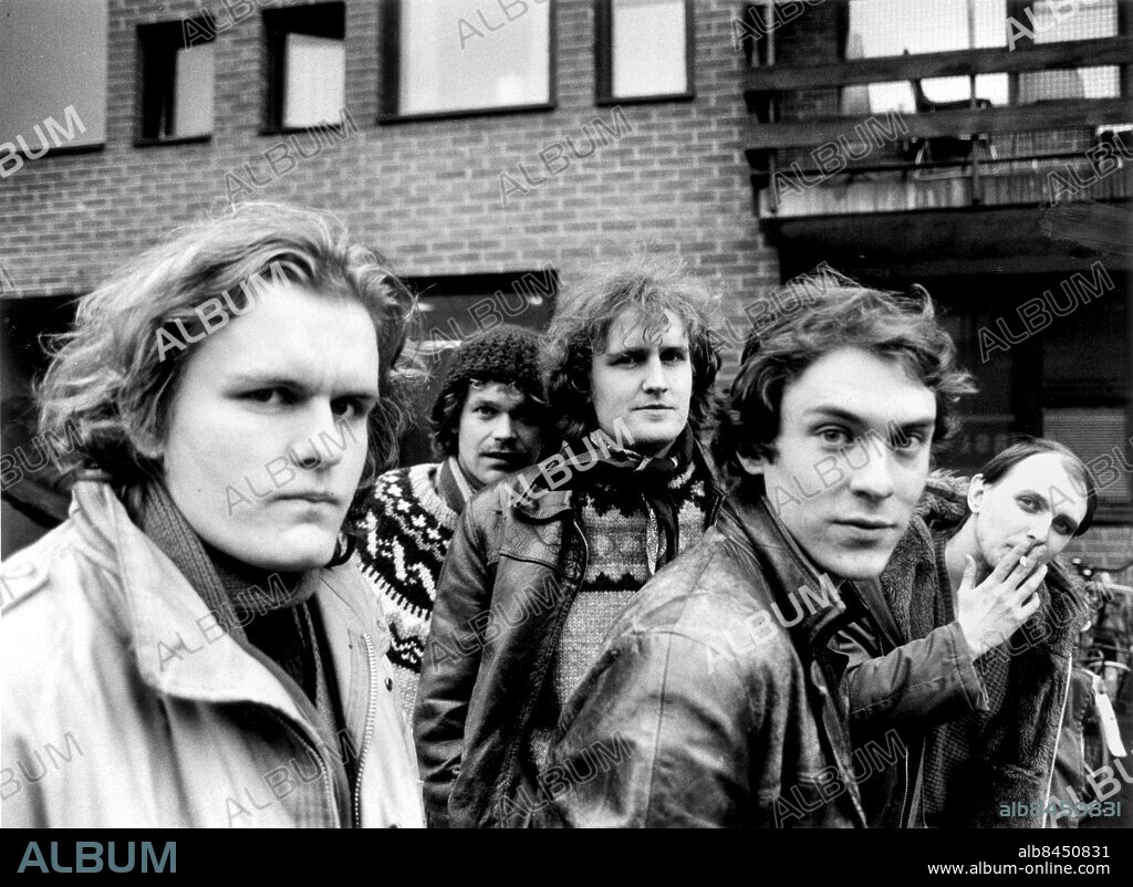 1980-03-28. Gruppen Eldkvarn med från vänster:. Carl Jonsson, Raga de Gosch, Per "Plura" Jonsson, Claes Carlsson och Tony Thorén. Foto Torbjörn Carlson / Sydsvenskan / SCANPIX. **OUT Kvällsposten, Skånska Dagbladet, Metro Skåne**. ***BETALBILD***.
