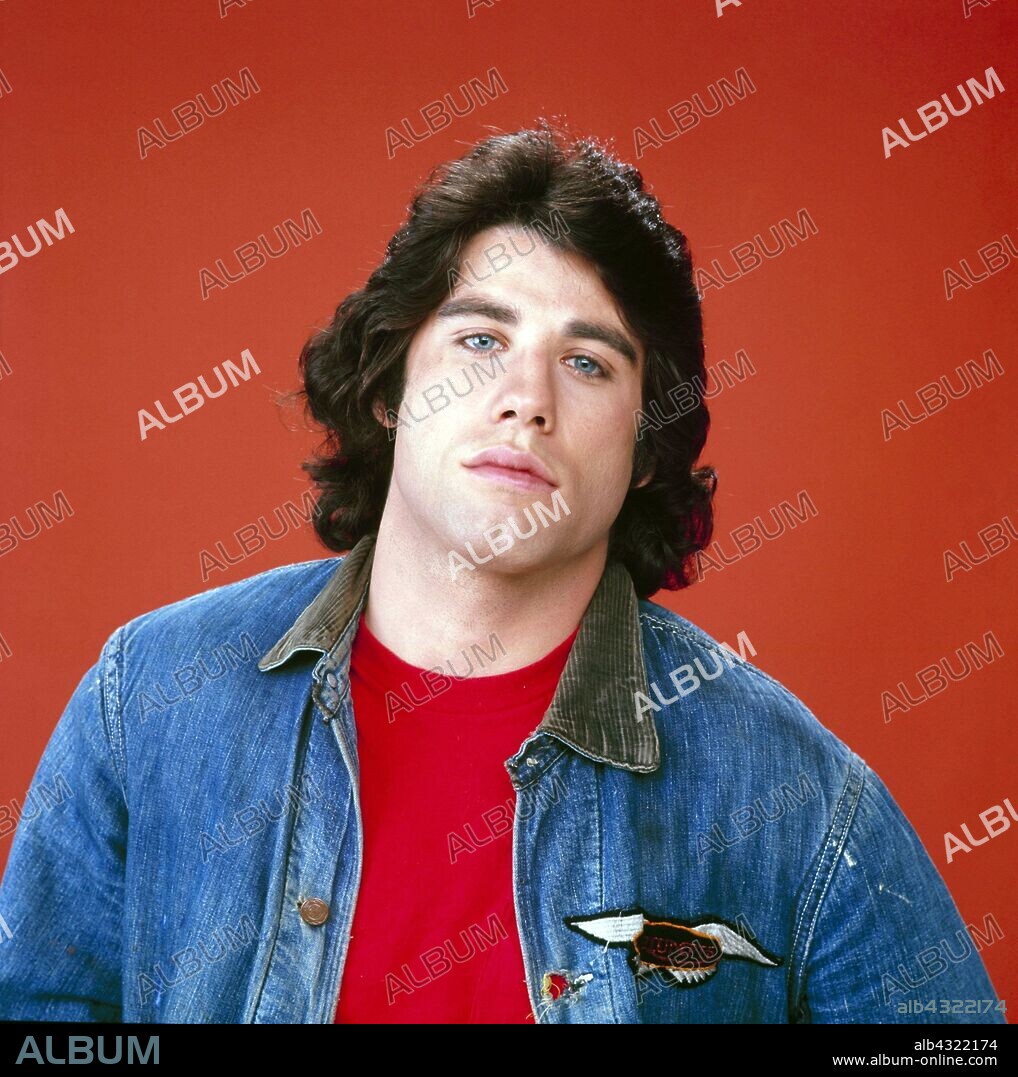 JOHN TRAVOLTA en WELCOME BACK, KOTTER-TV, 1975, dirigida por ALAN SACKS y GABE KAPLAN. Copyright THE KOMACK COMPANY/WOLPER PRODUCTIONS.