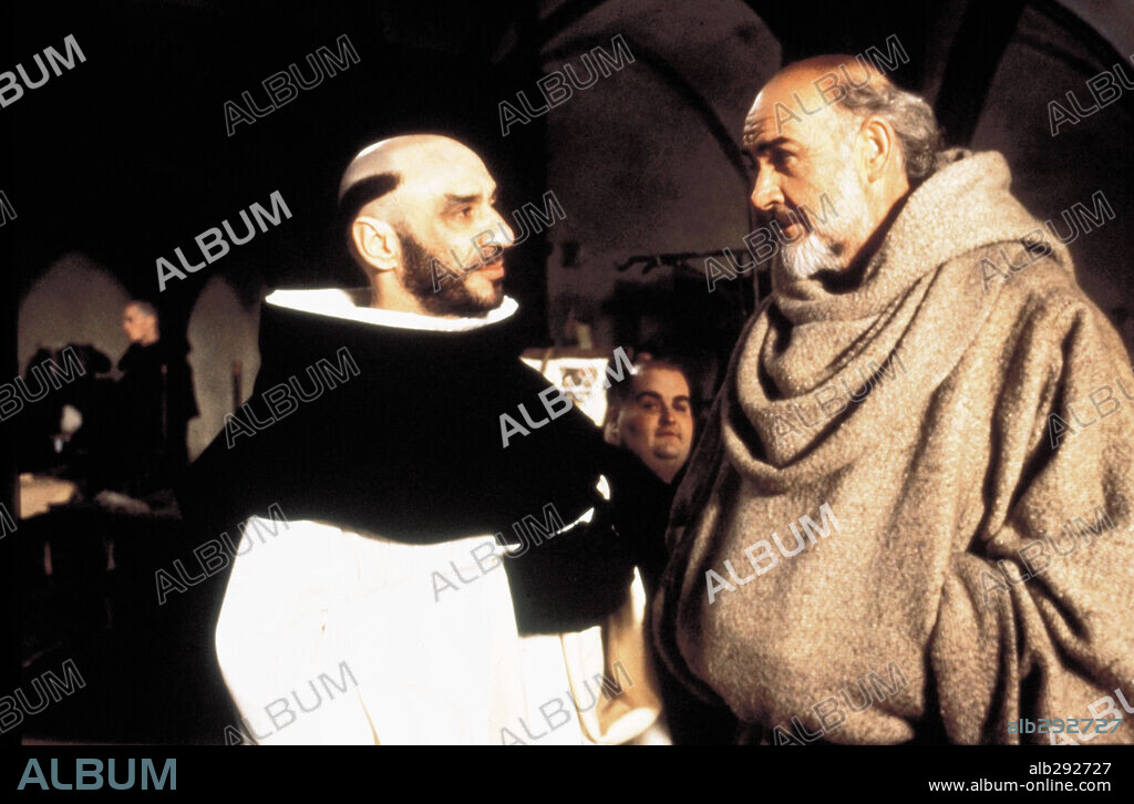 F. MURRAY ABRAHAM und SEAN CONNERY in DER NAME DER ROSE, 1986, unter der Regie von JEAN-JACQUES ANNAUD. Copyright NEUE CONSTANTIN FILM PRODUKTION.