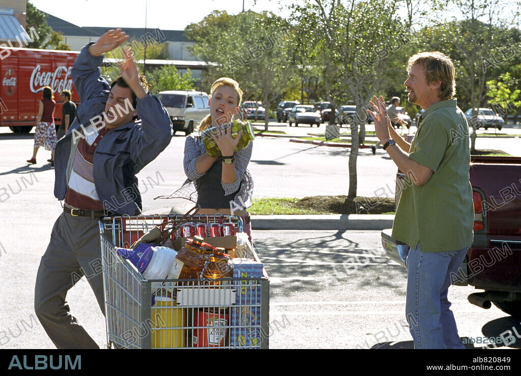 JOHNNY KNOXVILLE, KATHERINE HEIGL y STEVEN PRINCE en EL FARSANTE, 2005 (THE RINGER), dirigida por BARRY W. BLAUSTEIN. Copyright CONUNDRUM ENTERTAINMENT / NEWCOMB, DEANA.