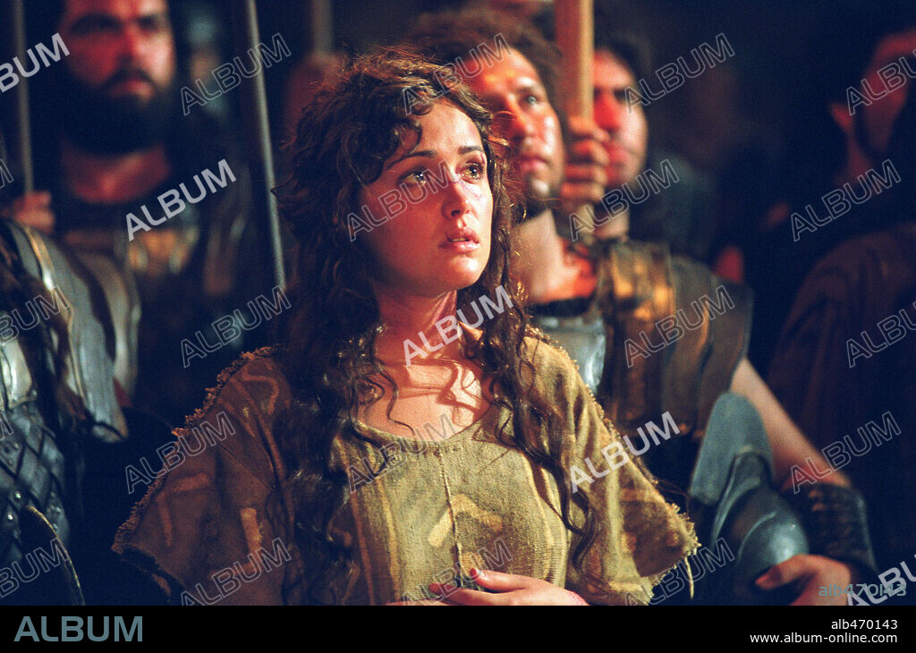 ROSE BYRNE en TROYA, 2004 (TROY), dirigida por WOLFGANG PETERSEN. Copyright WARNER BROS. / APPLEBY, DAVID.