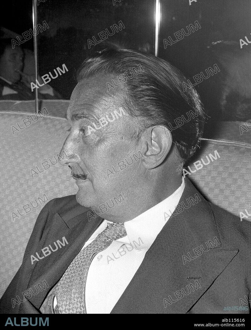 El pintor nacido en Figueres (Cataluña), Salvador Dalí. Fotografía de 1962.