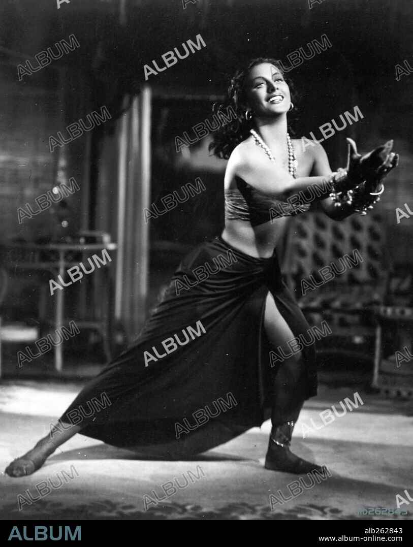 HEDY LAMARR in WHITE CARGO, 1942, directed by RICHARD THORPE. Copyright M.G.M.