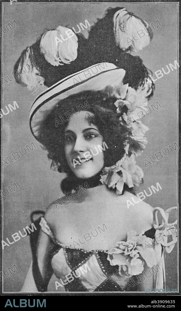 'Miss Mabelle Gilman, the Bewitching Girl in the Casino, 1900. Mabelle Gilman Corey (b1874), American actress. She was married to William Ellis Corey president of the Carnegie Steel Company. From Black & White Budget, Vol. III. [The Black and White Publishing Company, J P. Monckton, Leeds, Manchester, Glasgow, Edinburgh, London, 1900].