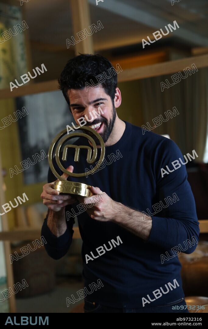 Madrid, 12/14/2016. Interview with Miguel Ángel Muñoz, winner of Masterchef Celebrity. Photo: Ernesto Agudo ARCHDC.