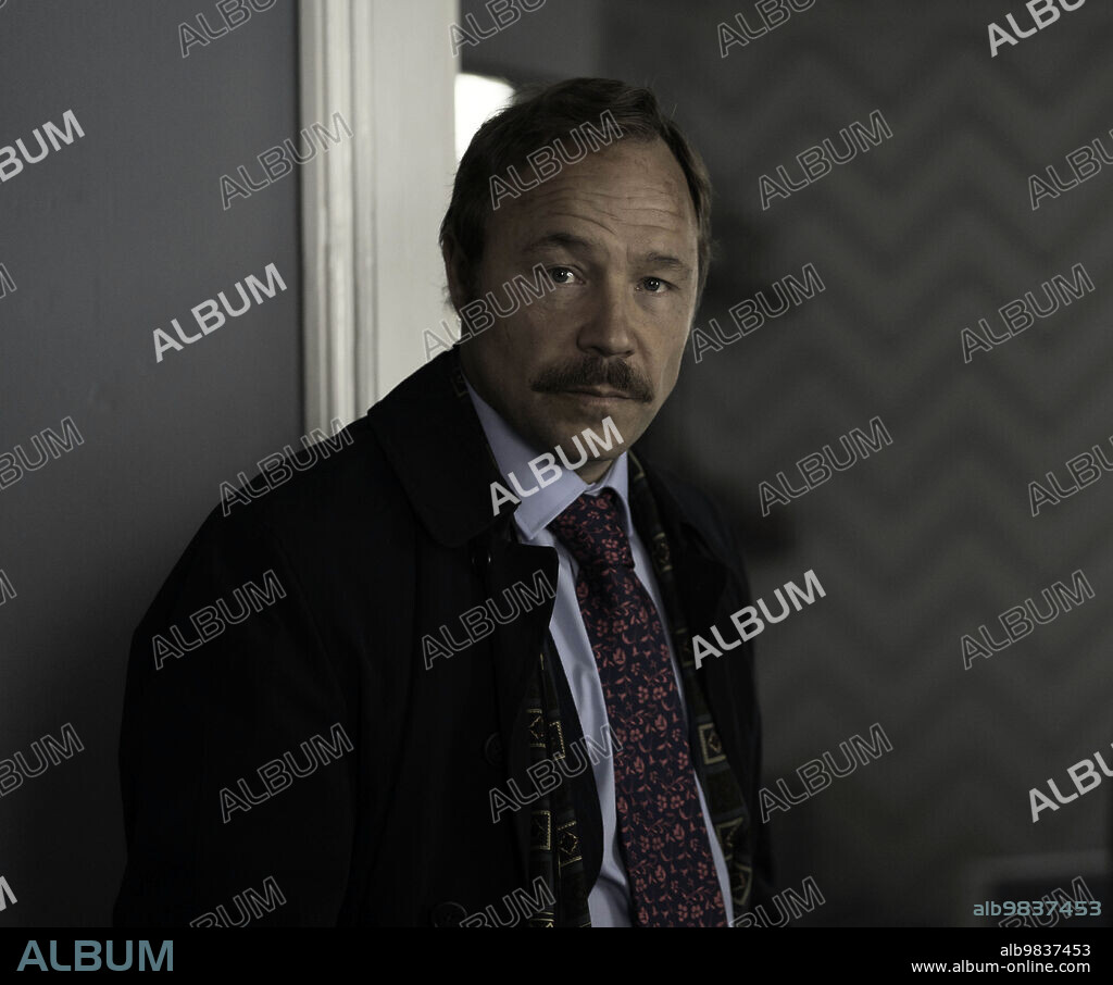 STEPHEN GRAHAM in WHITE HOUSE FARM, 2020, directed by PAUL WHITTINGTON. Copyright New Pictures / Independent Television (ITV).