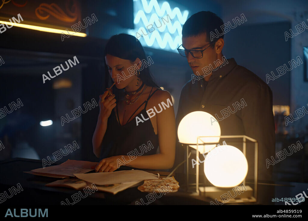 MARIO CASAS y MILENA SMIT en NO MATARAS, 2019, dirigida por DAVID VICTORI. Copyright CASTELAO PICTURES/FILMAX/RTVE/TV3.