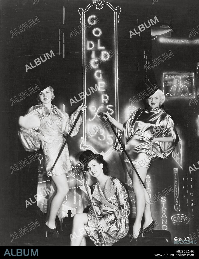 GOLD DIGGERS OF 1935, 1935, réalisé par BUSBY BERKELEY. Copyright WARNER BROTHERS.