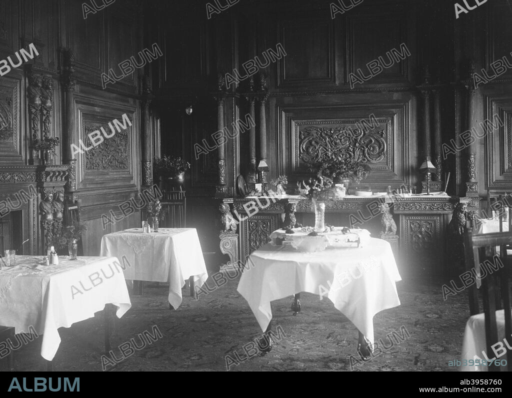Place: Wykehurst Park,  Bolney, Sussex. Date:.